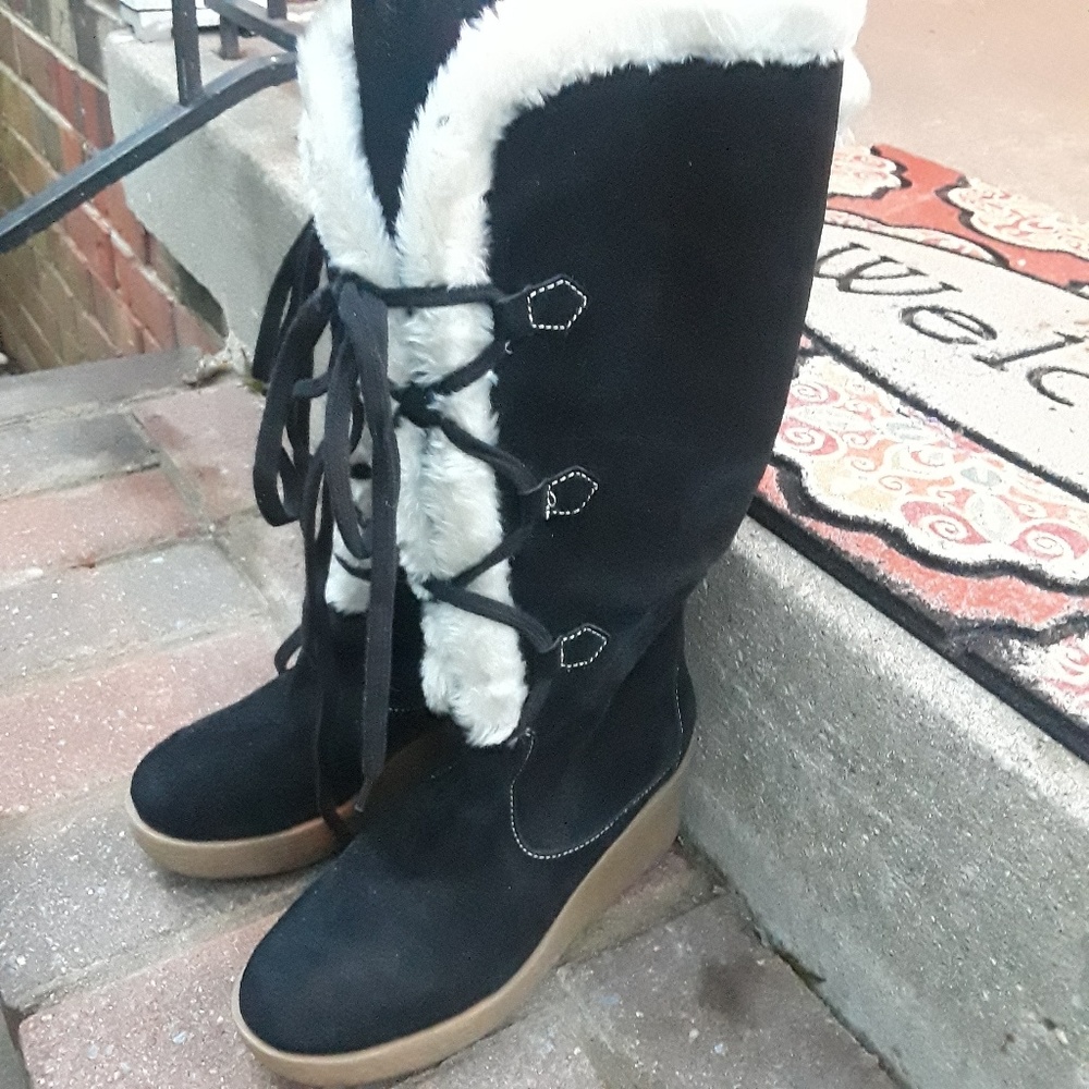 Michael Kors Black Suede Lace Up Fur Boots
